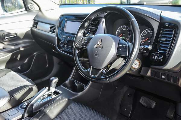 2015 Mitsubishi Outlander LS ZK