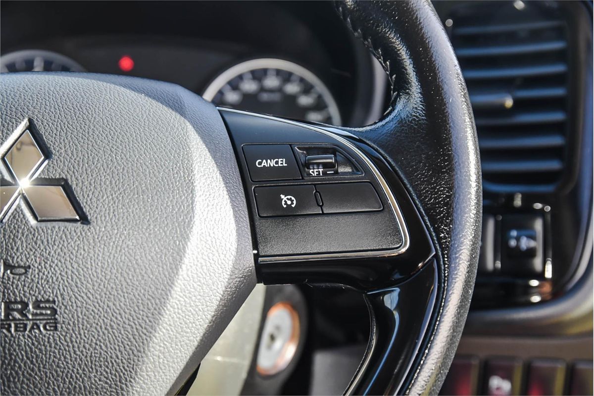 2015 Mitsubishi Outlander LS ZK
