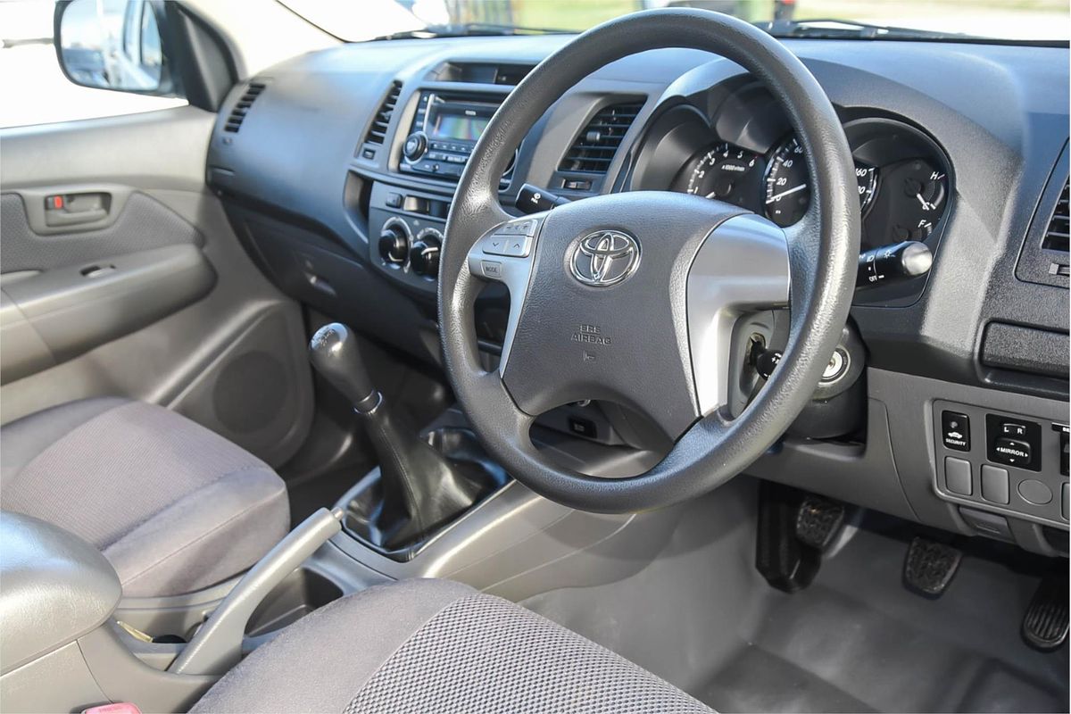 2013 Toyota Hilux SR KUN16R Rear Wheel Drive