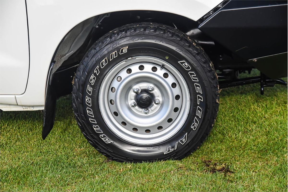 2013 Toyota Hilux SR KUN16R Rear Wheel Drive