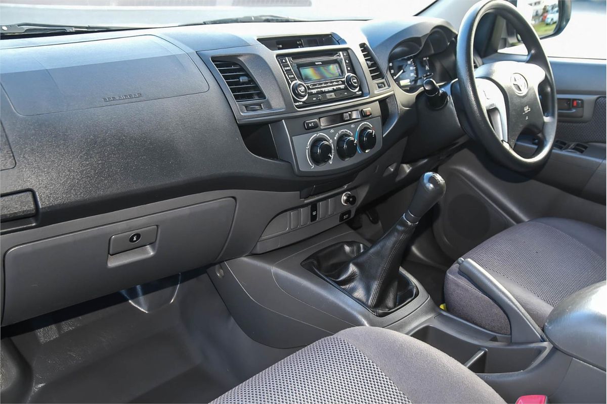 2013 Toyota Hilux SR KUN16R Rear Wheel Drive