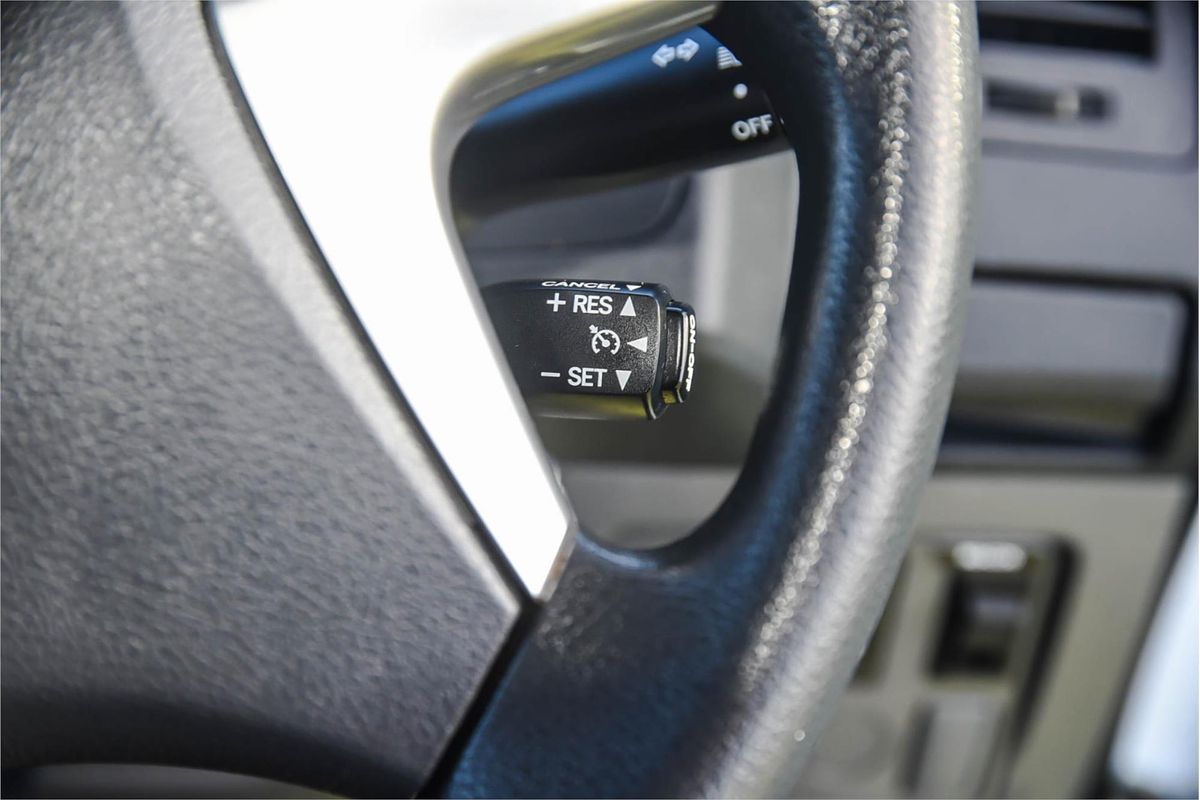 2013 Toyota Hilux SR KUN16R Rear Wheel Drive