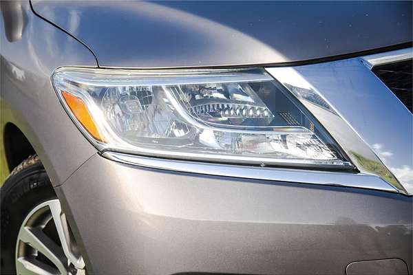 2014 Nissan Pathfinder ST R52