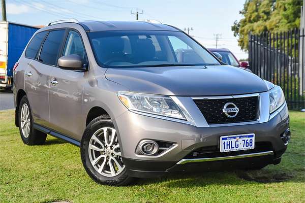 2014 Nissan Pathfinder ST R52