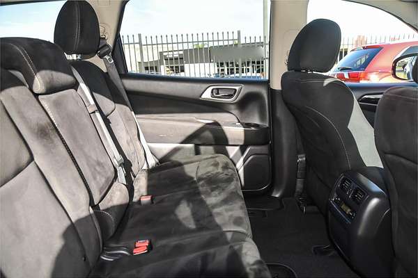 2014 Nissan Pathfinder ST R52