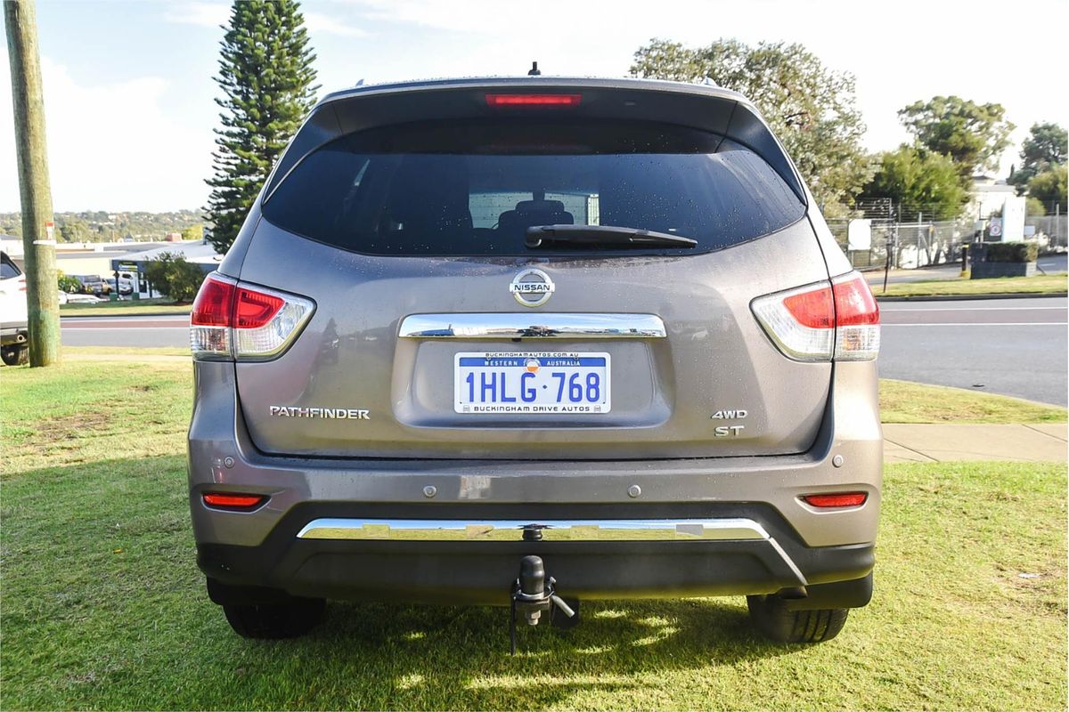 2014 Nissan Pathfinder ST R52