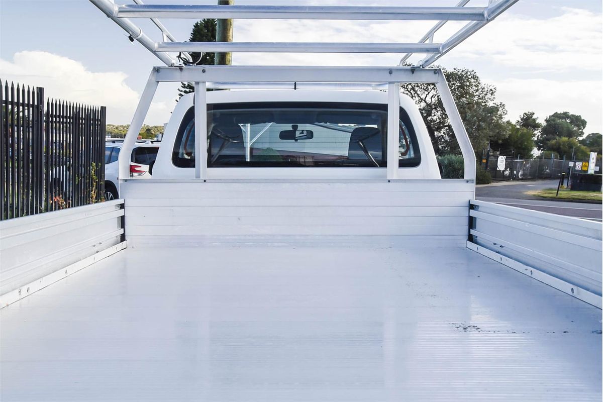 2018 Toyota Hilux SR GUN126R 4X4