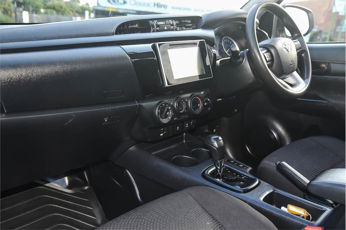 2018 Toyota Hilux SR GUN126R 4X4
