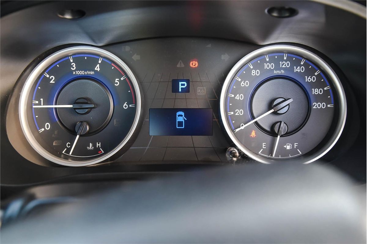 2018 Toyota Hilux SR GUN126R 4X4