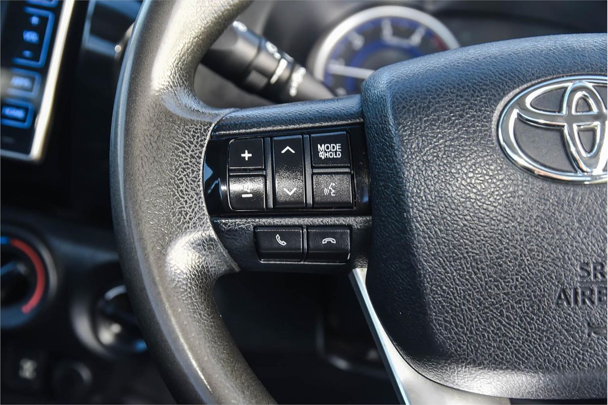 2018 Toyota Hilux SR GUN126R 4X4