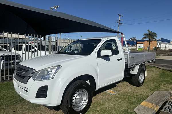2018 Isuzu D-MAX SX High Ride Rear Wheel Drive