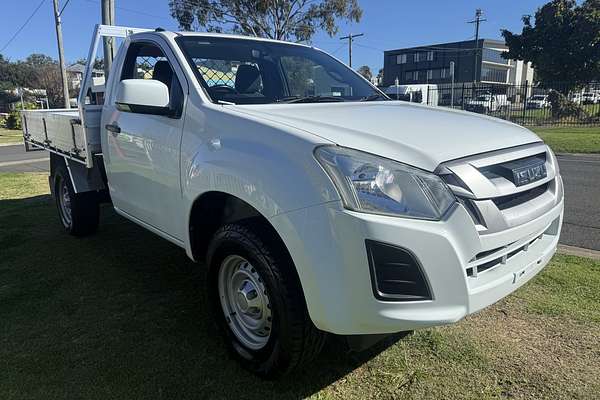 2018 Isuzu D-MAX SX High Ride Rear Wheel Drive