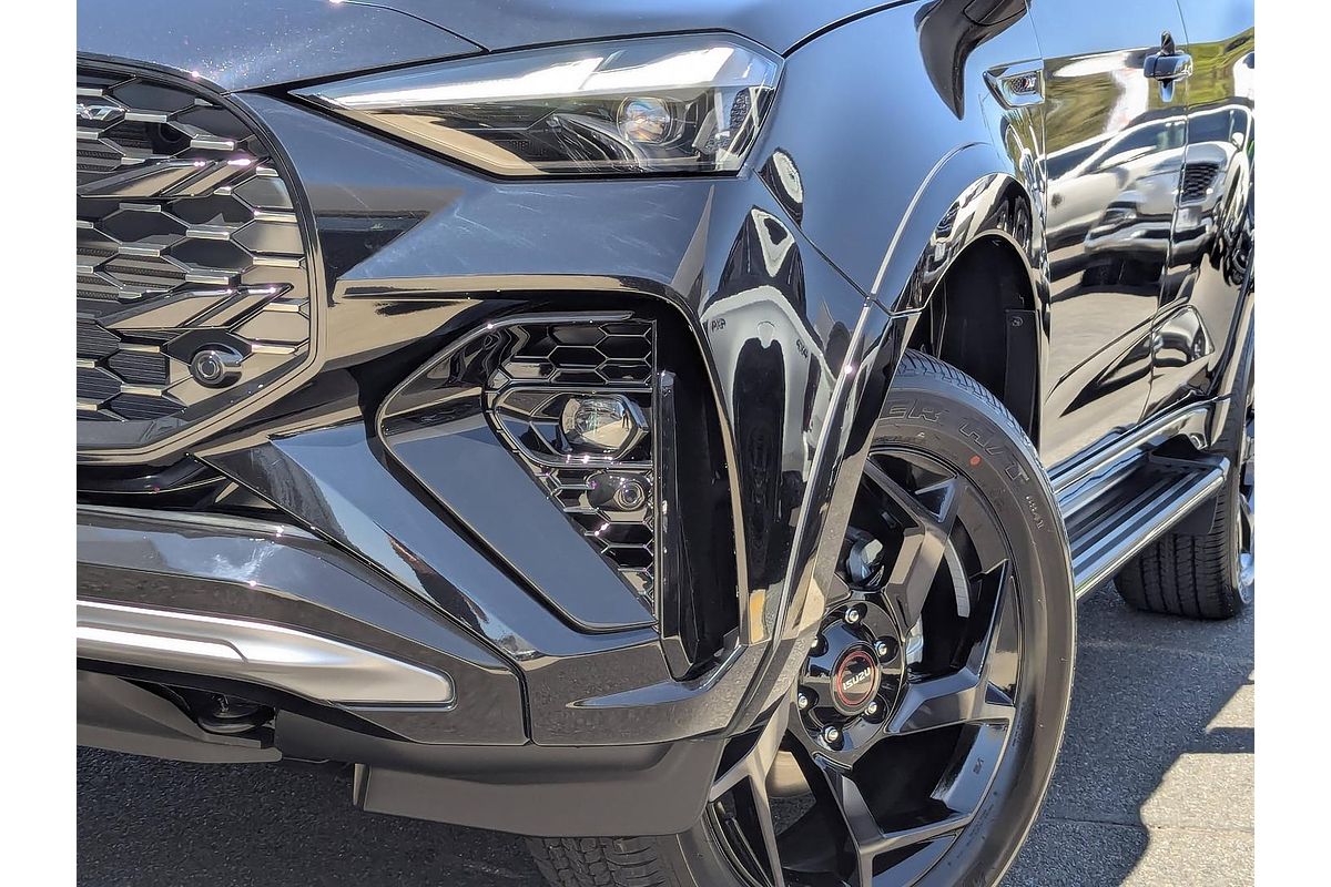 2025 Isuzu MU-X X-TERRAIN