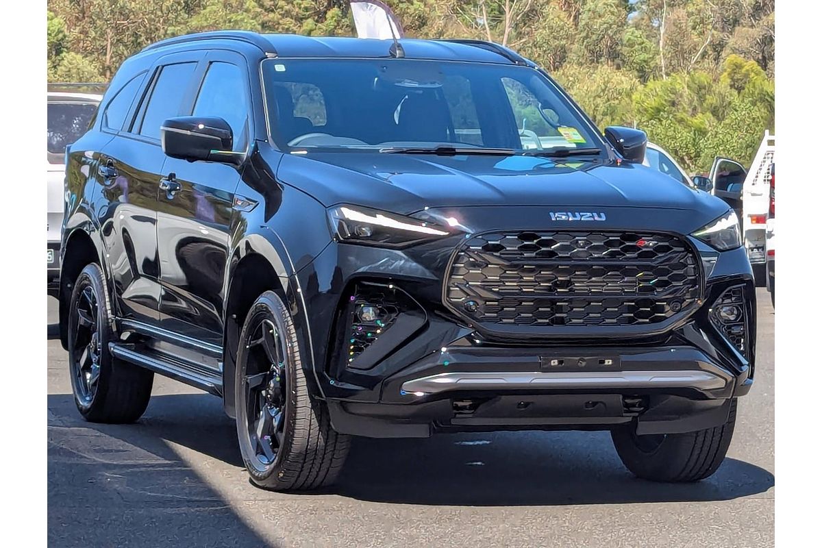 2025 Isuzu MU-X X-TERRAIN