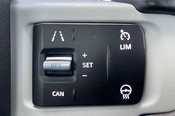 2020 Land Rover Defender 110 D240 First Edition L663