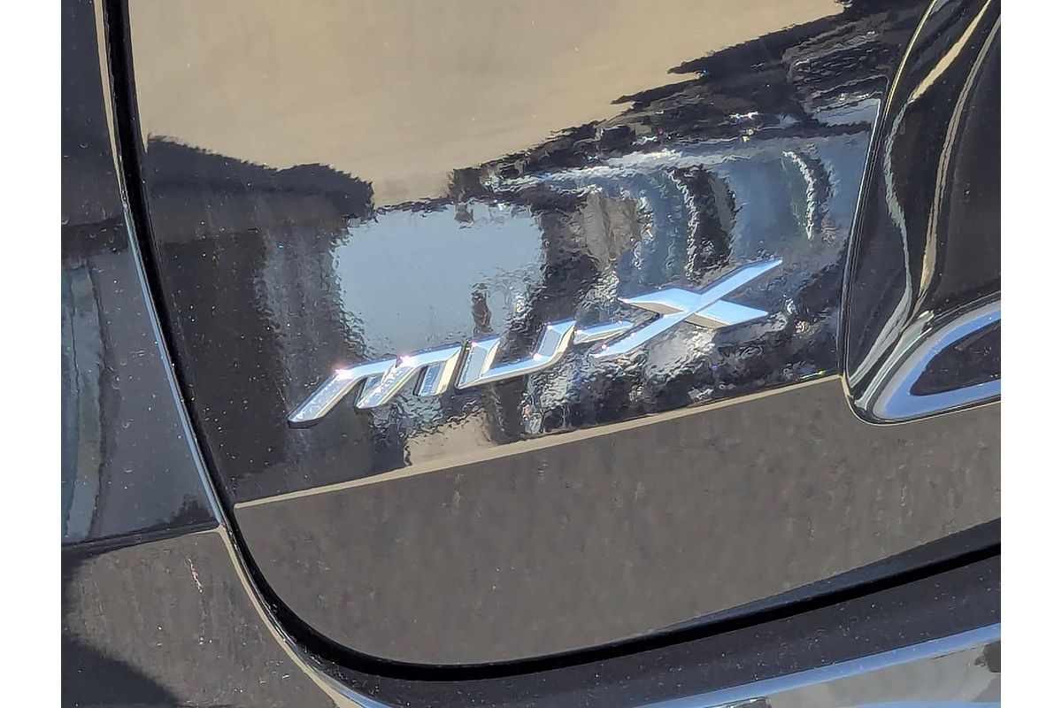 2025 Isuzu MU-X X-TERRAIN