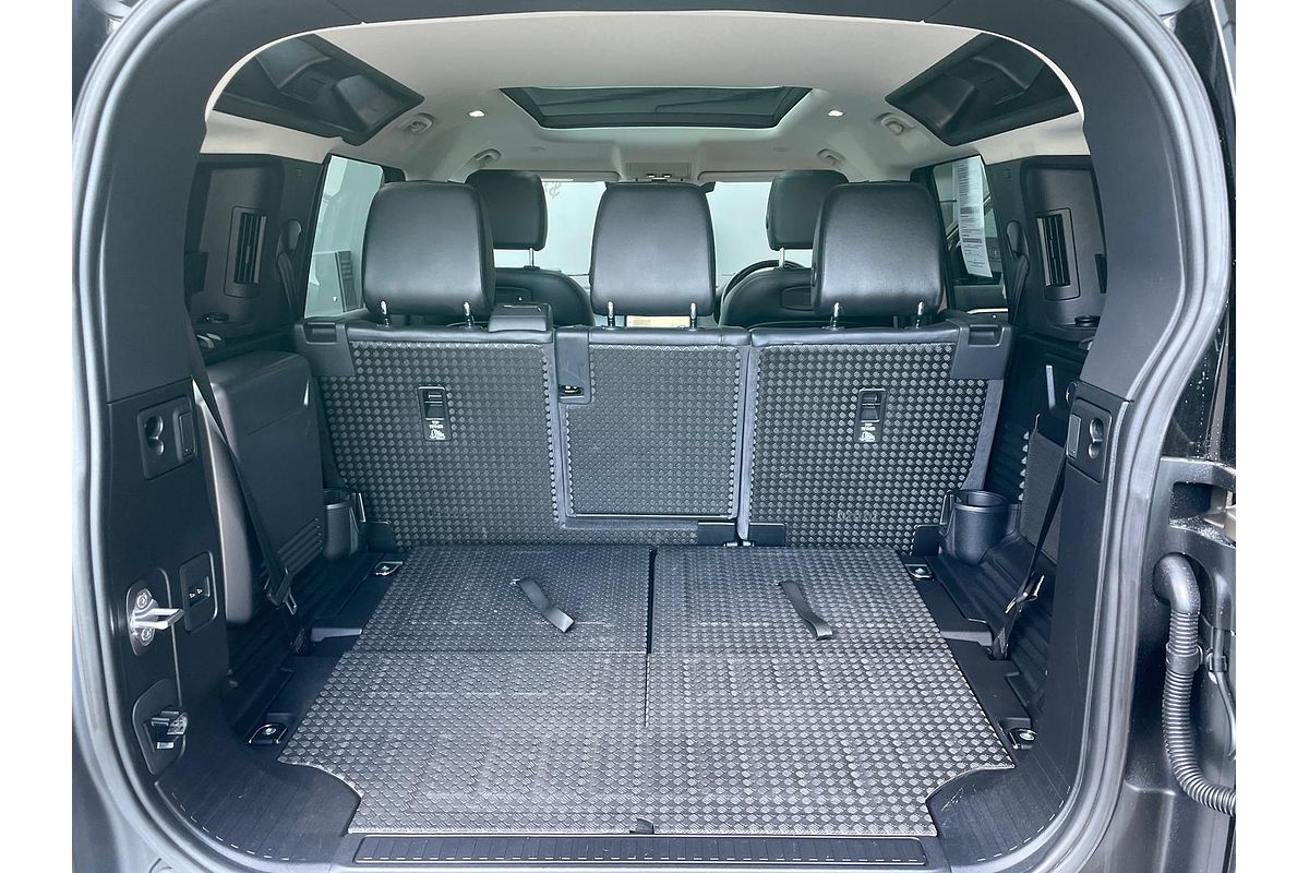 2020 Land Rover Defender 110 D240 First Edition L663