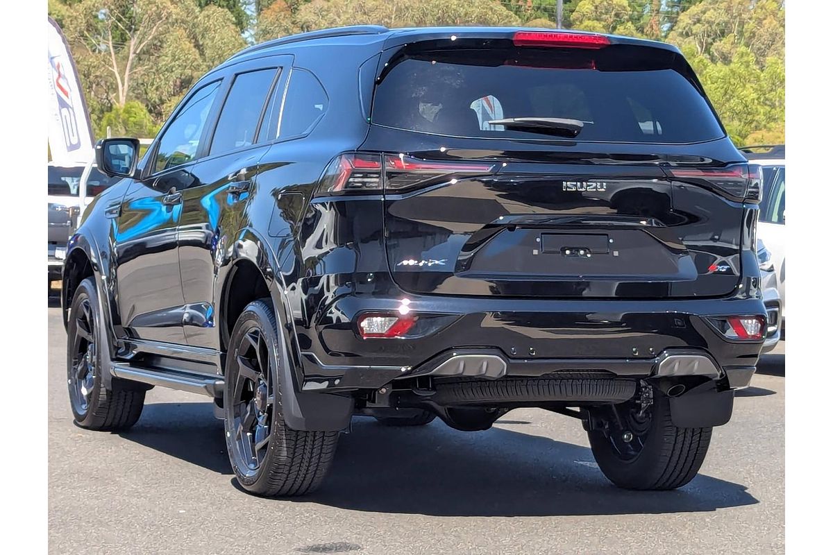 2025 Isuzu MU-X X-TERRAIN