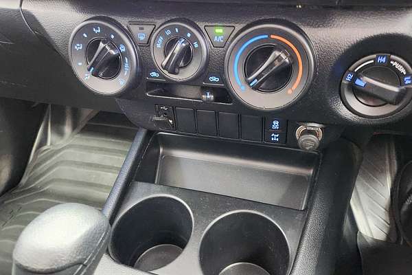 2022 Toyota Hilux SR GUN126R 4X4