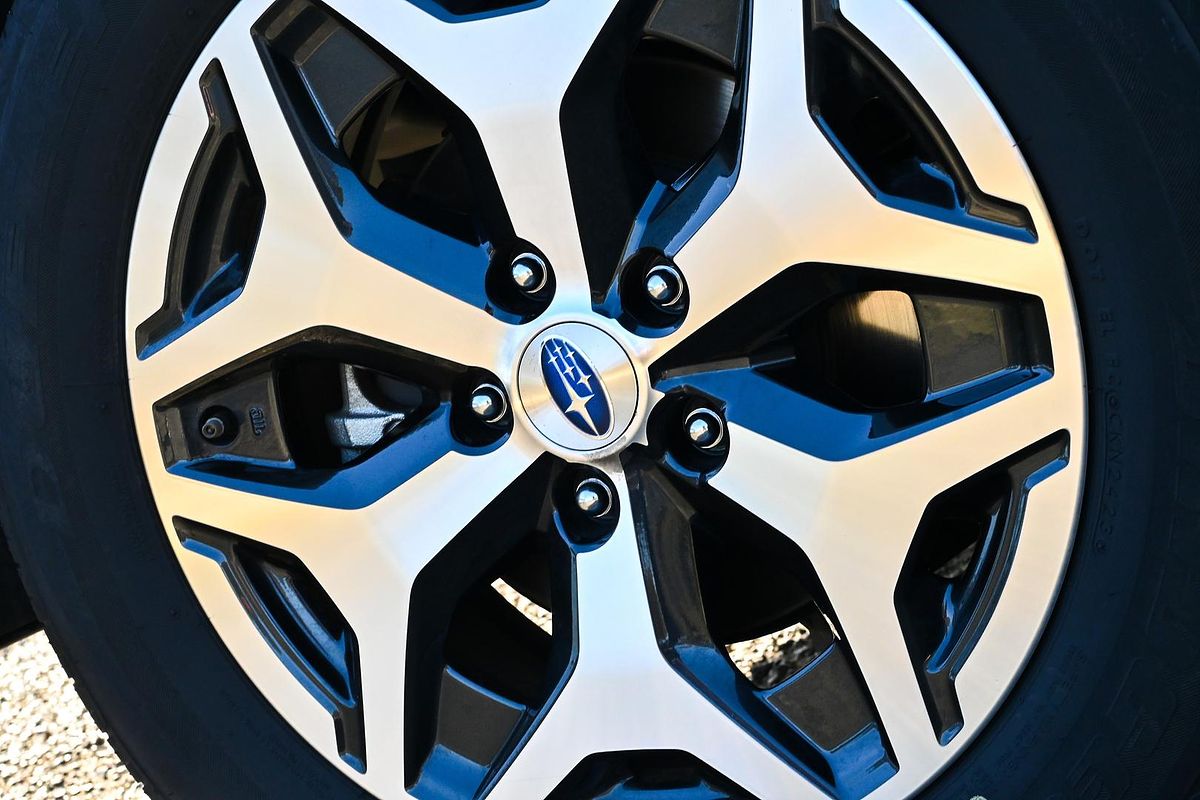 2023 Subaru Forester 2.5i S5