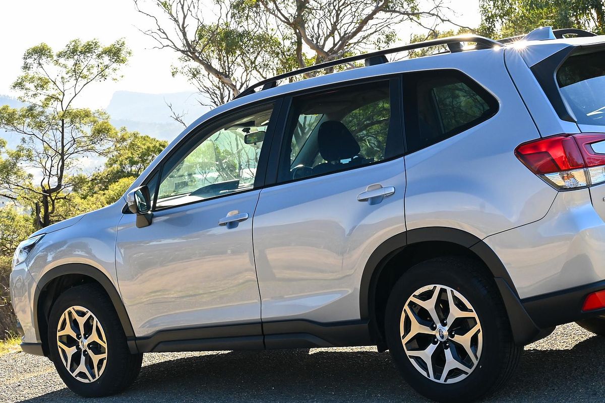 2023 Subaru Forester 2.5i S5