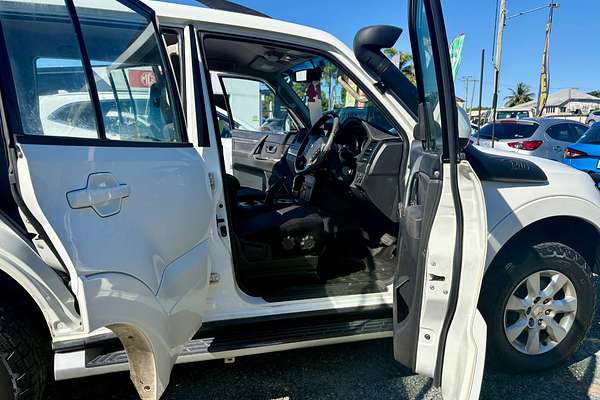 2014 Mitsubishi Pajero GLX-R NW