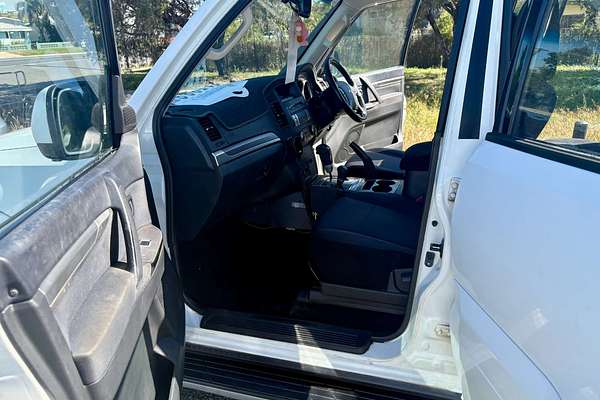 2014 Mitsubishi Pajero GLX-R NW