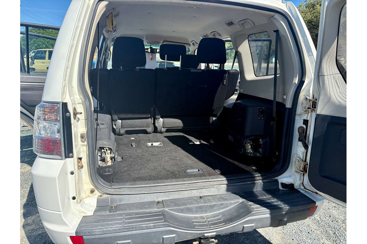 2014 Mitsubishi Pajero GLX-R NW