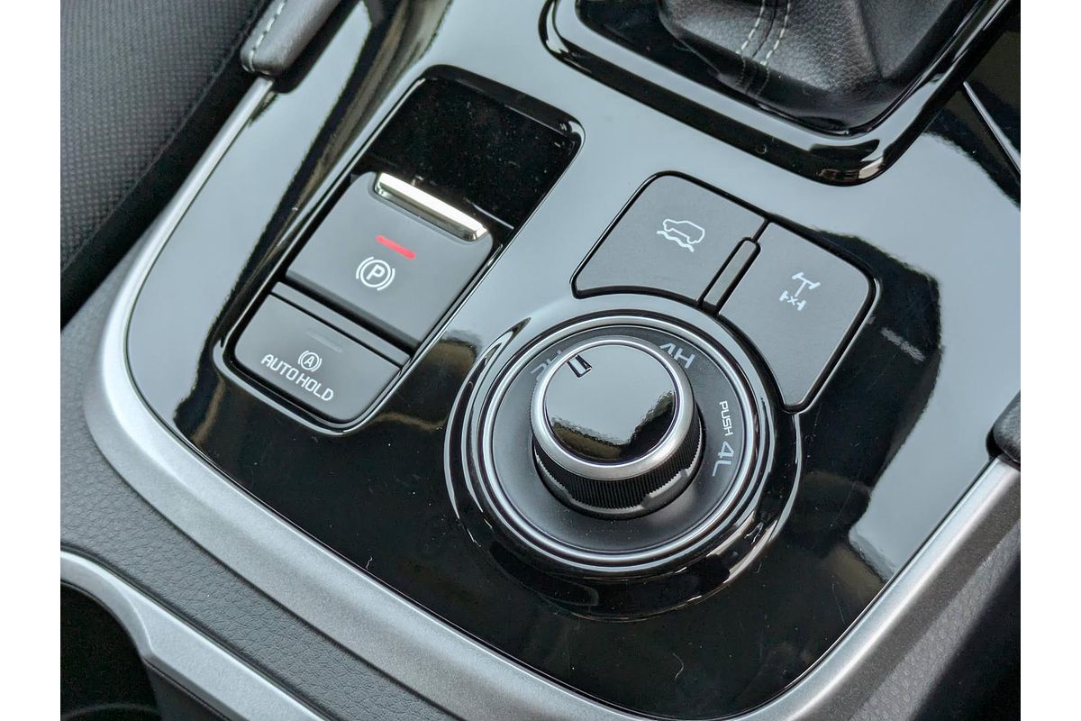 2025 Isuzu MU-X LS-U