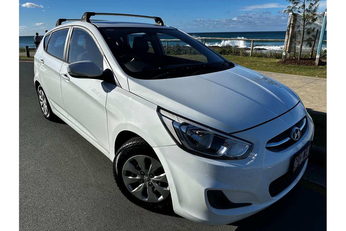 2016 Hyundai Accent Active RB3
