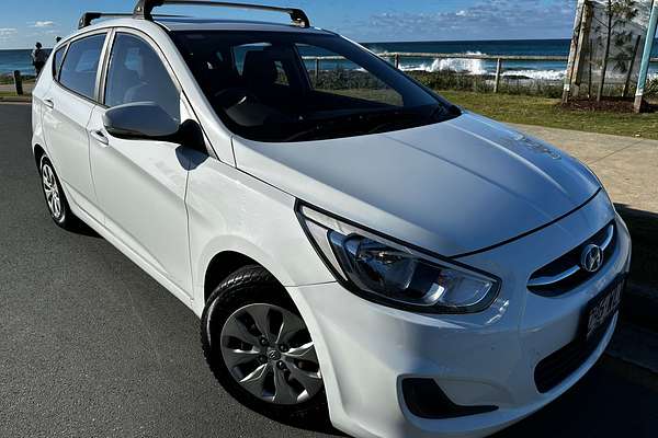2016 Hyundai Accent Active RB3