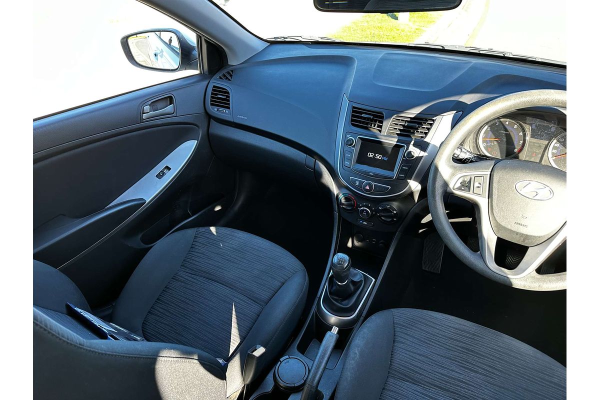 2016 Hyundai Accent Active RB3