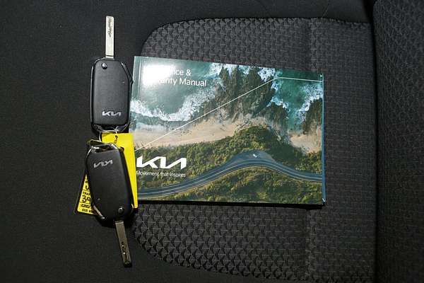 2025 Kia Sportage S NQ5
