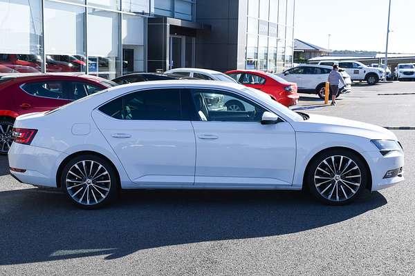 2018 SKODA Superb 162TSI NP thumb-3