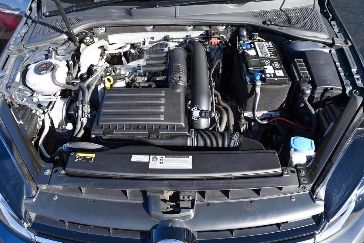 2017 Volkswagen Golf 110TSI Highline 7.5