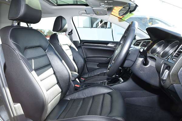 2017 Volkswagen Golf 110TSI Highline 7.5 thumb-9