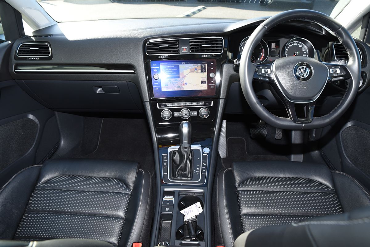 2017 Volkswagen Golf 110TSI Highline 7.5