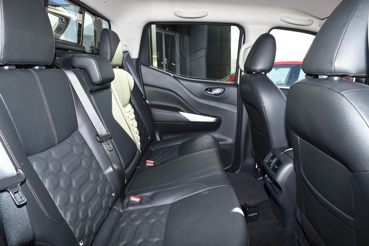 2023 Nissan Navara ST-X D23 4X4