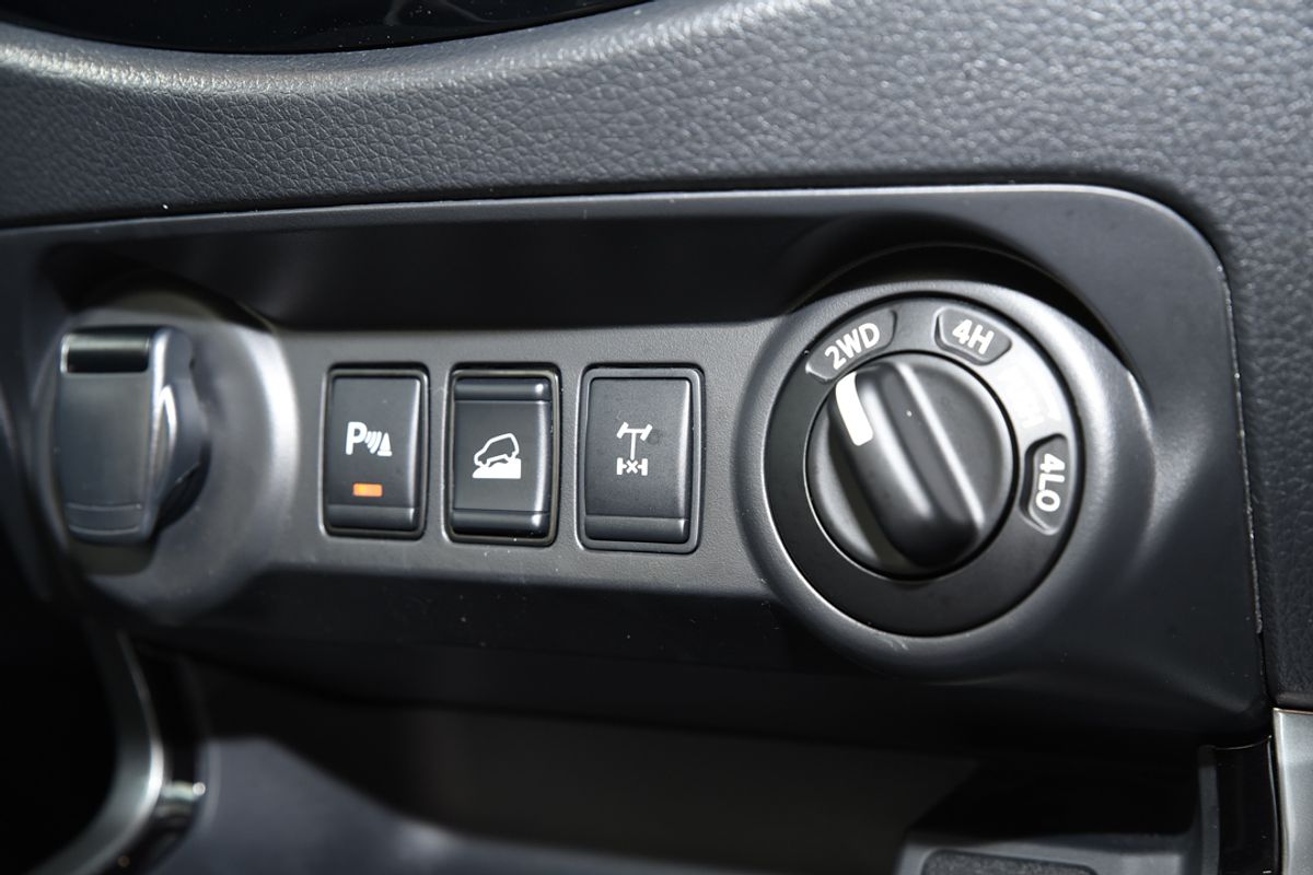 2023 Nissan Navara ST-X D23 4X4
