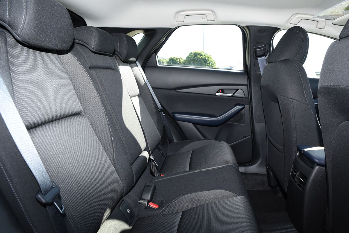 2025 Mazda CX-30 G20 Evolve DM Series
