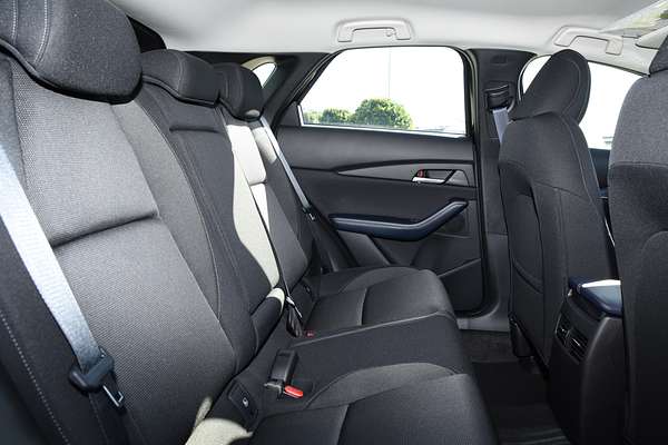 2025 Mazda CX-30 G20 Evolve DM Series