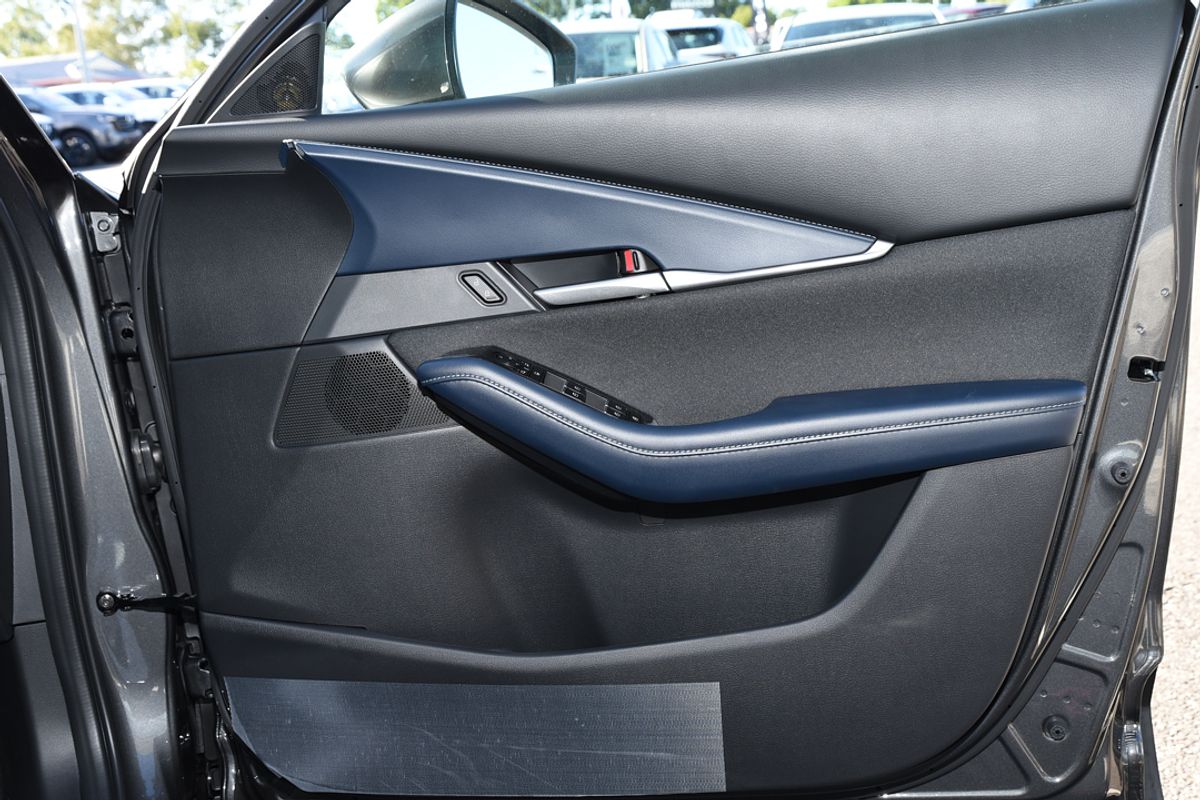 2025 Mazda CX-30 G20 Evolve DM Series