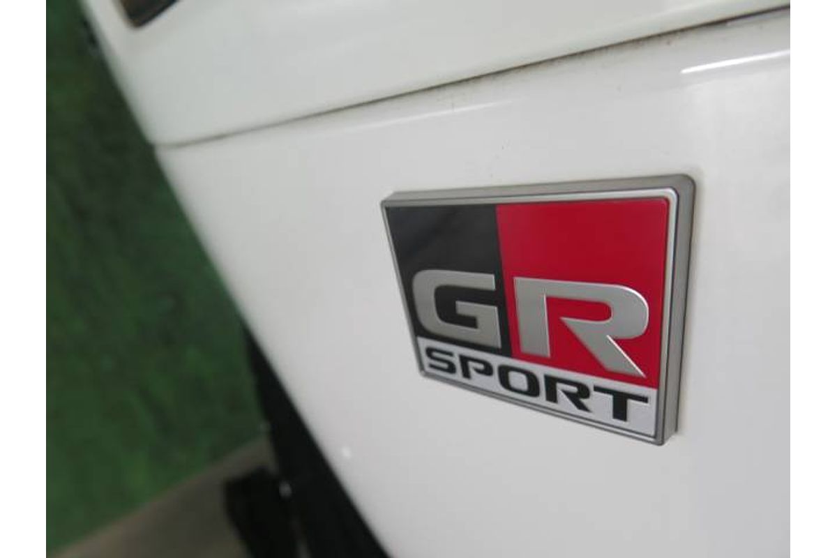 2023 Toyota LANDCRUISER FJA300 GR SPORT