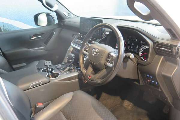 2023 Toyota LANDCRUISER FJA300 GR SPORT