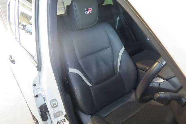 2023 Toyota LANDCRUISER FJA300 GR SPORT