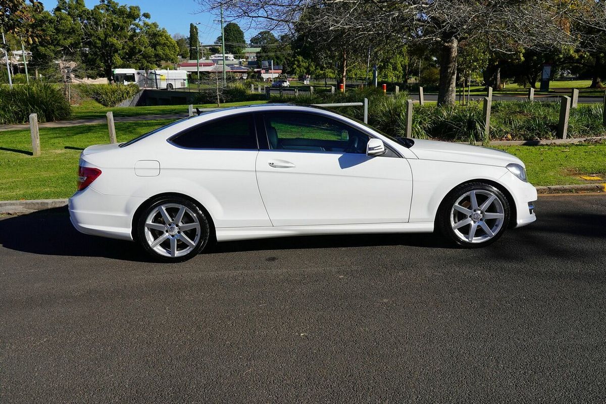 2012 Mercedes-Benz 250 CDI Sport BE W204 MY12