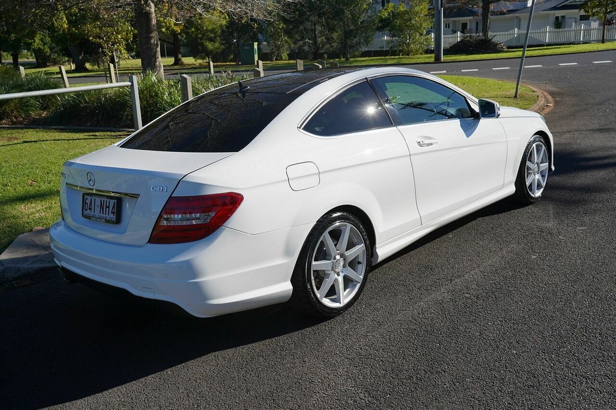 2012 Mercedes-Benz 250 CDI Sport BE W204 MY12