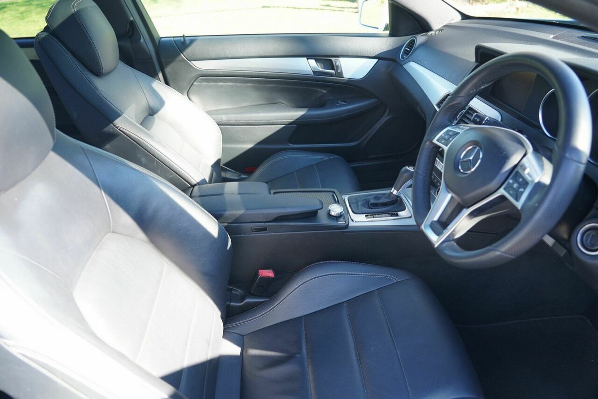 2012 Mercedes-Benz 250 CDI Sport BE W204 MY12