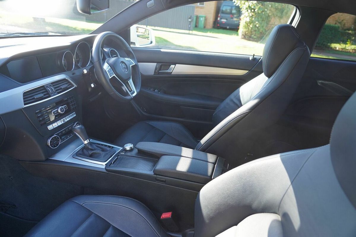 2012 Mercedes-Benz 250 CDI Sport BE W204 MY12