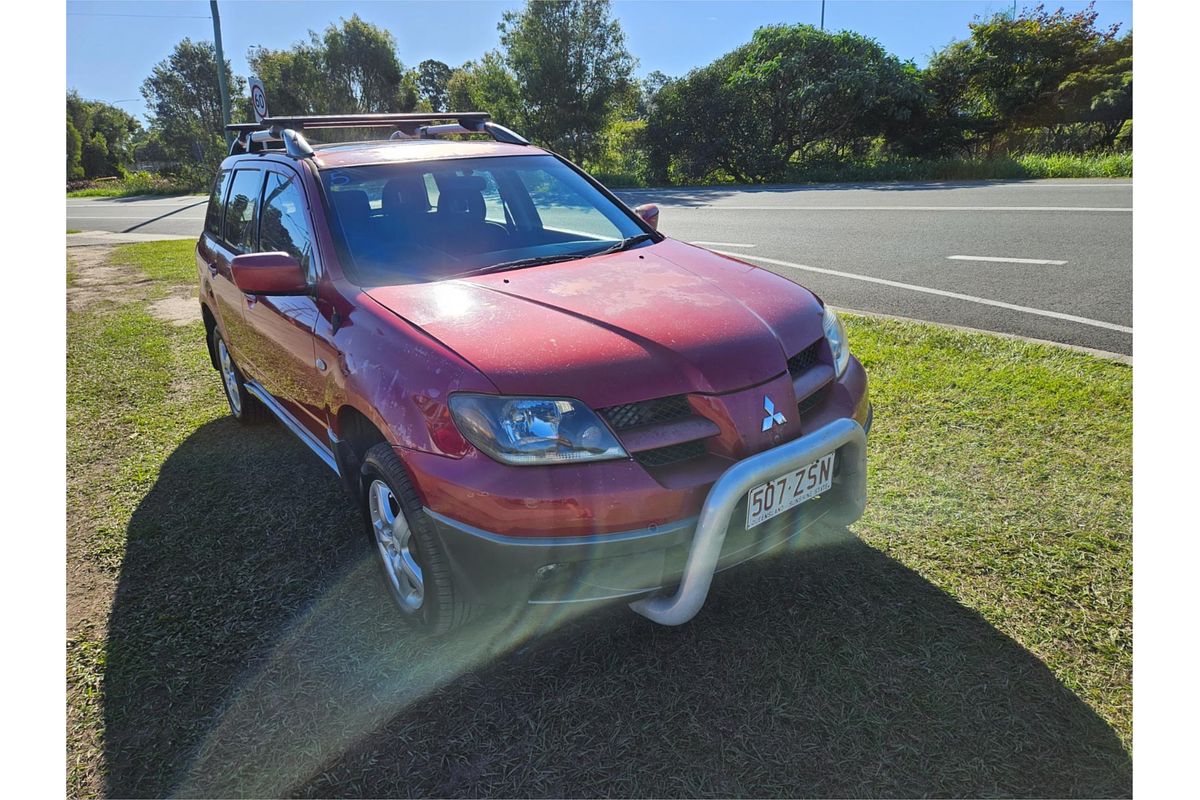 2004 Mitsubishi Outlander XLS ZE